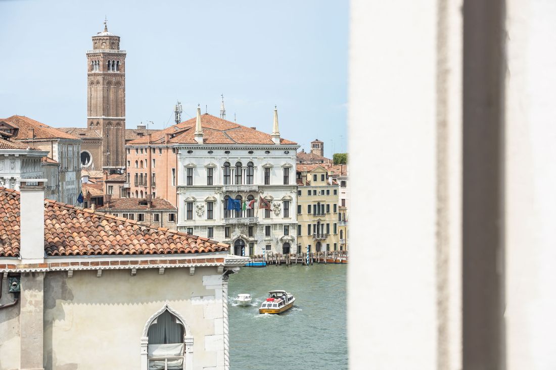 Grand Canal Penthouse Dorsoduro Accademia - a 4 bedroom apartment for sale in Venice