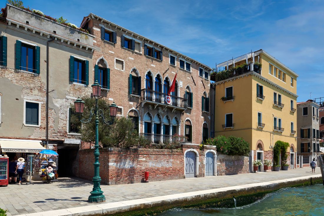 14th century Palazzo Trevisan degli Uliveti Zattere Dorsoduro - a property in Venice sold by Venice Sotheby's Realty